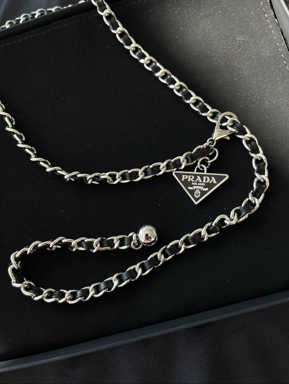 حزام prada