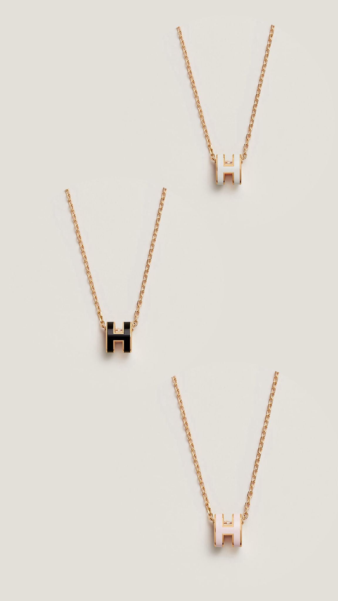 قلادة hermes mini ذهبي