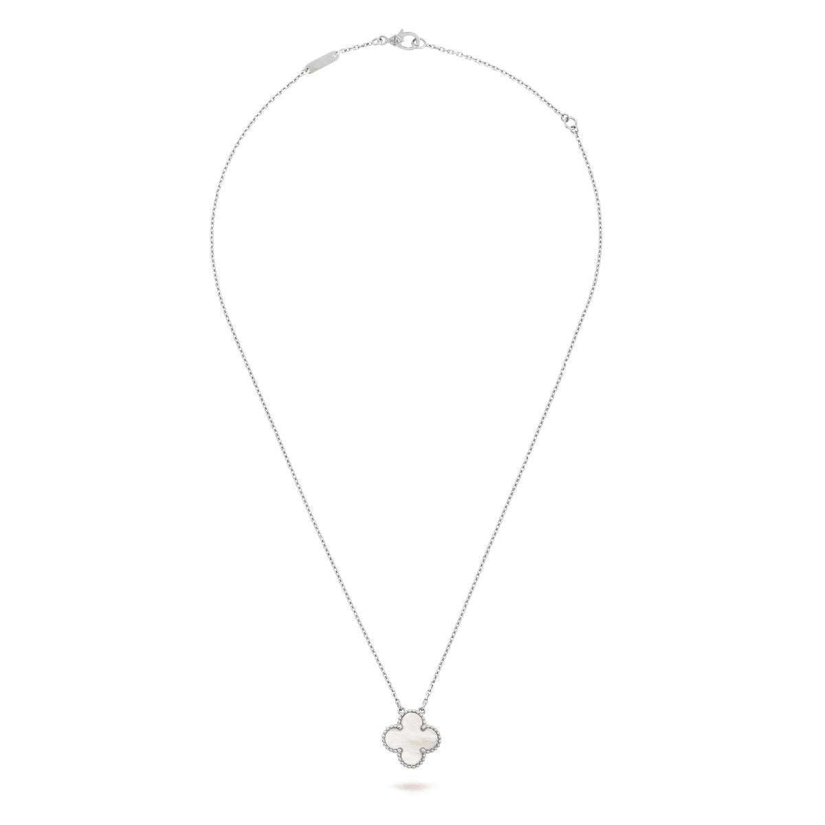 قلادة van cleef medium