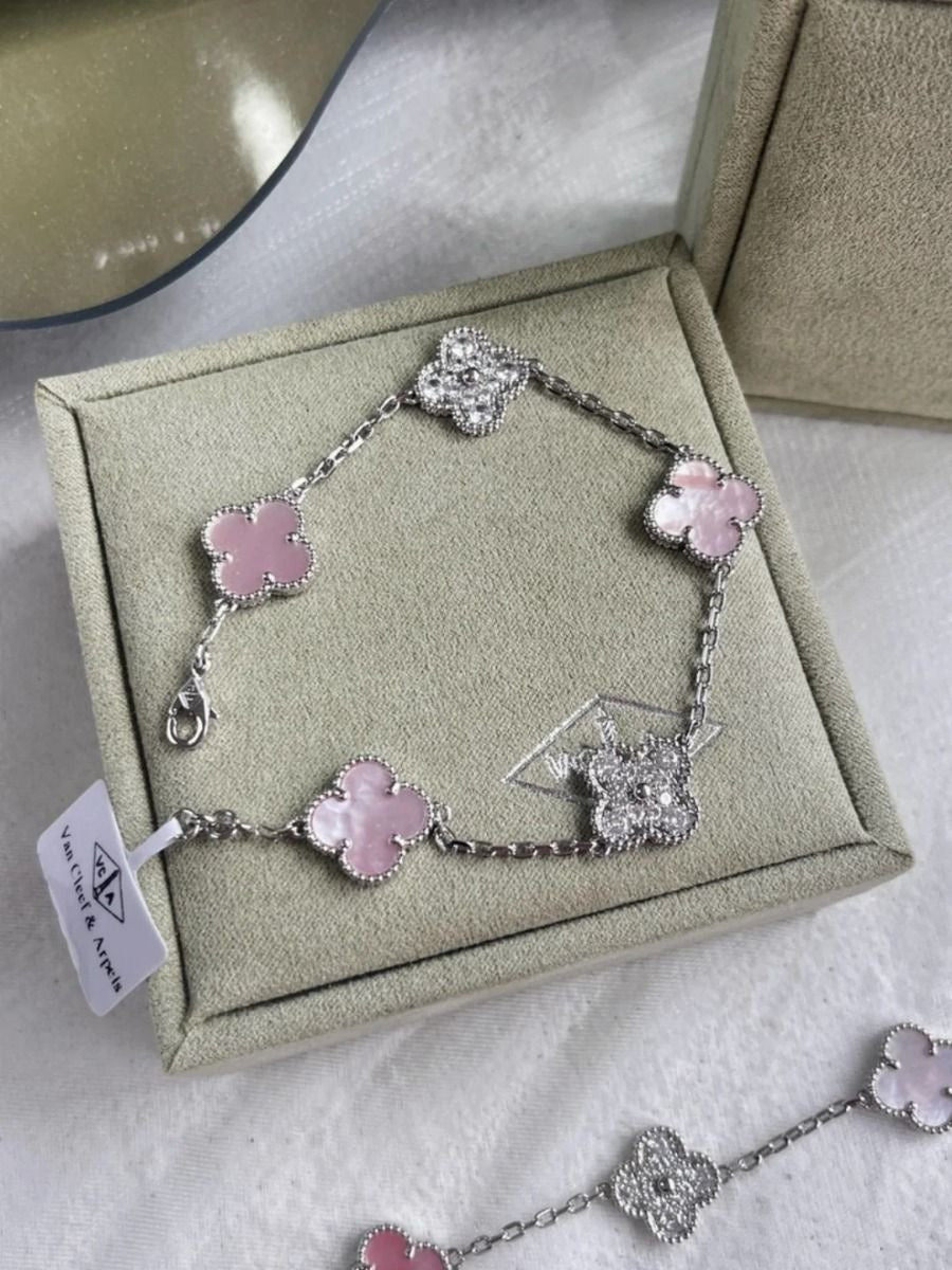 سوارة فان كليف مع زركون