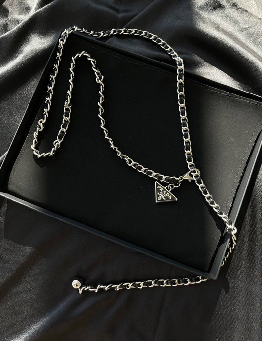 حزام prada